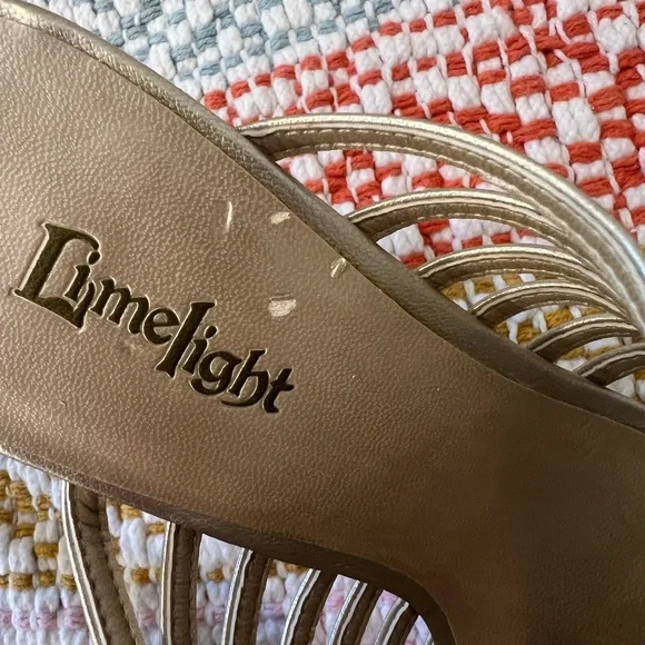 LimeLight Women’s Golden Metallic Heels size 6.5 - Picture 8 of 14